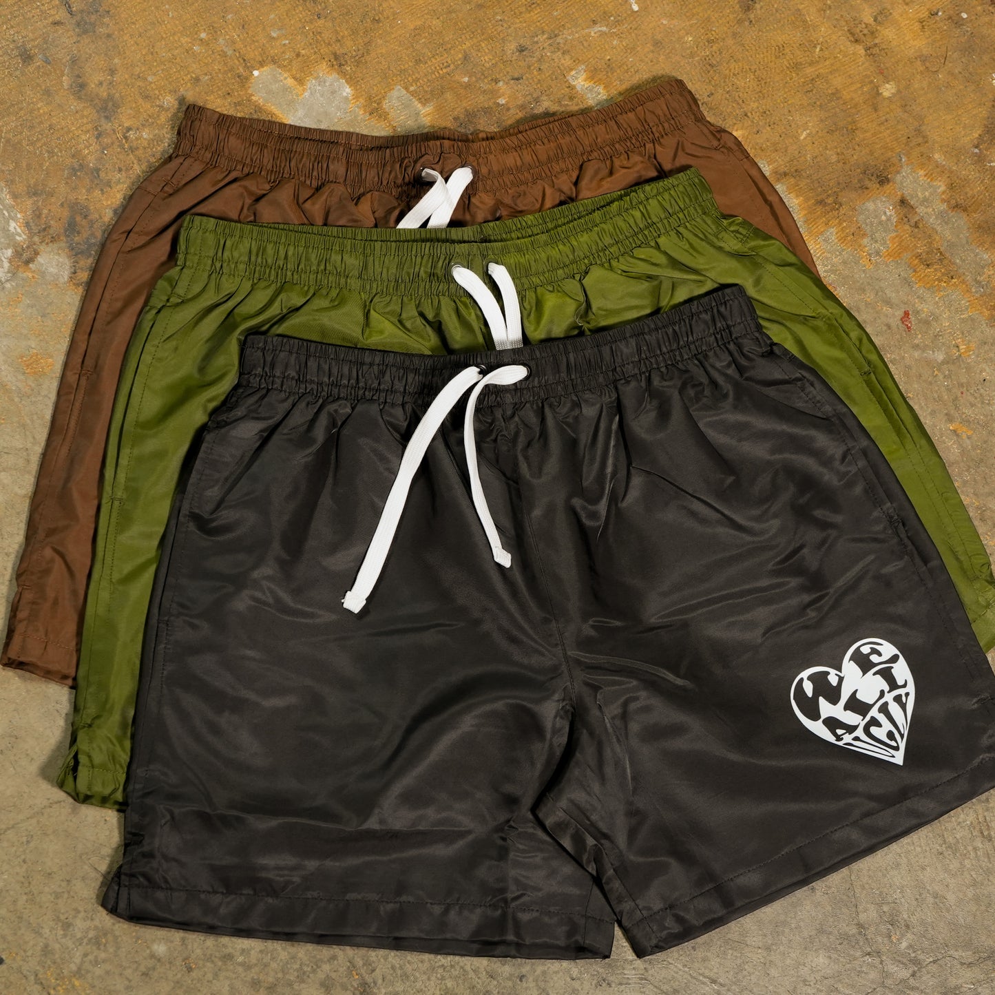 WAU NYLON SHORTS